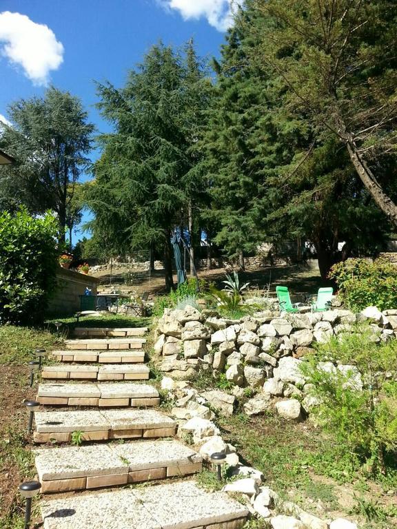 Bed And Breakfast Romantica Evasione Sutri Buitenkant foto