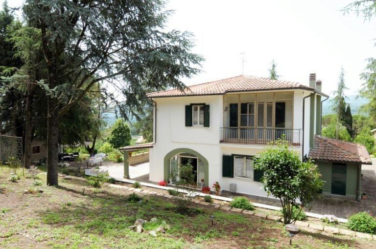 Bed And Breakfast Romantica Evasione Sutri Buitenkant foto