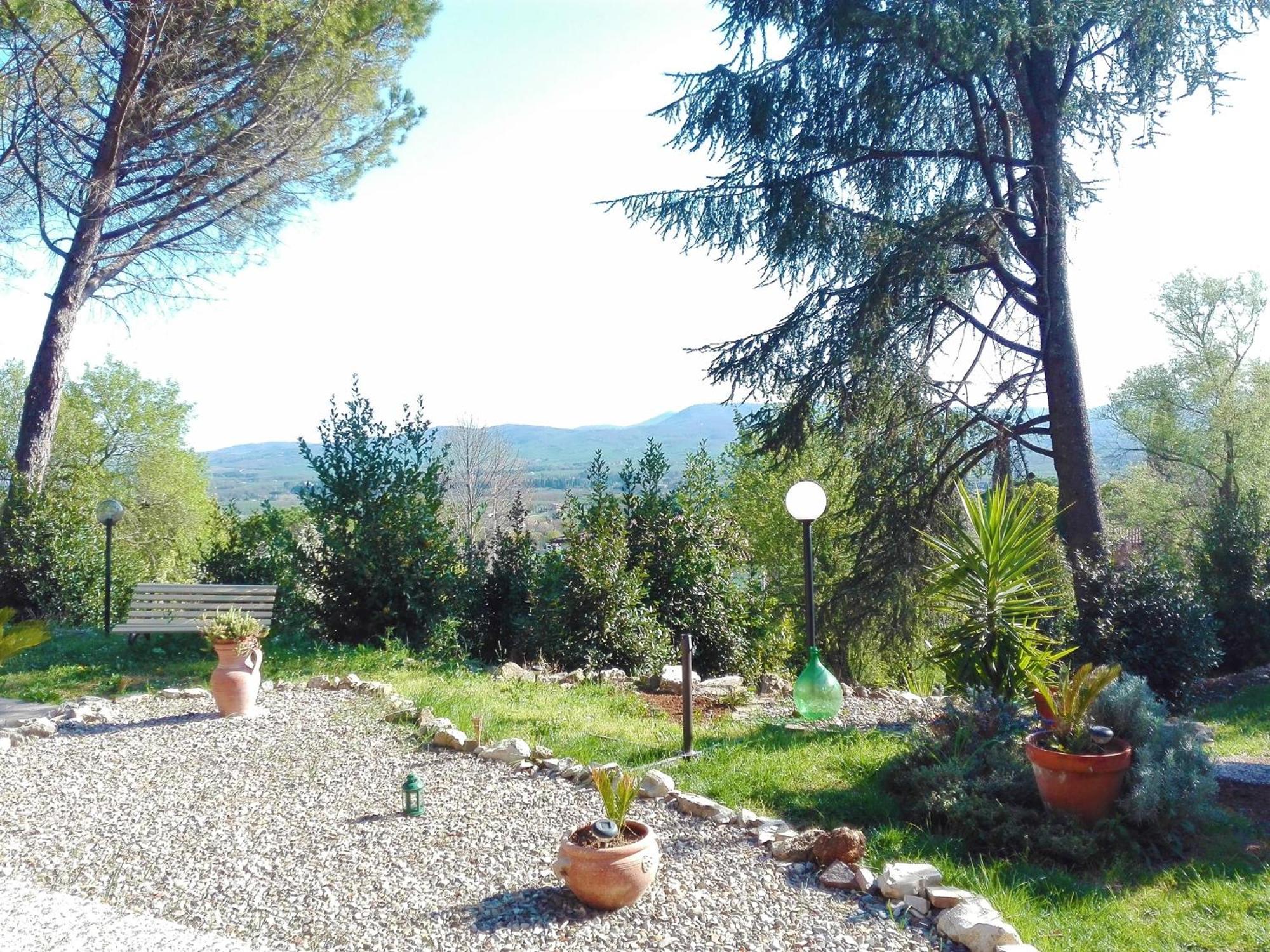 Bed And Breakfast Romantica Evasione Sutri Buitenkant foto