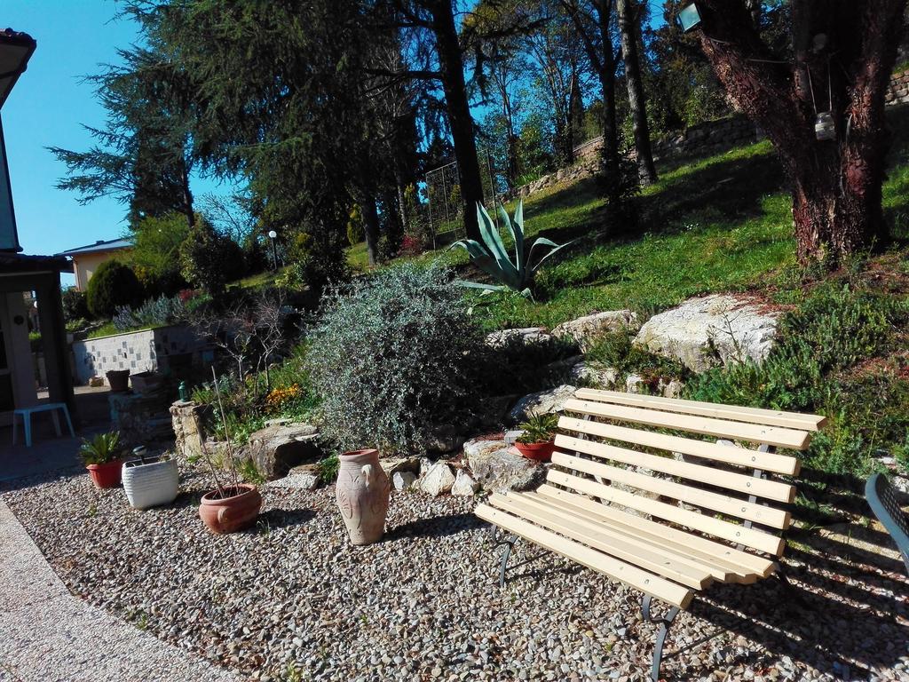 Bed And Breakfast Romantica Evasione Sutri Buitenkant foto