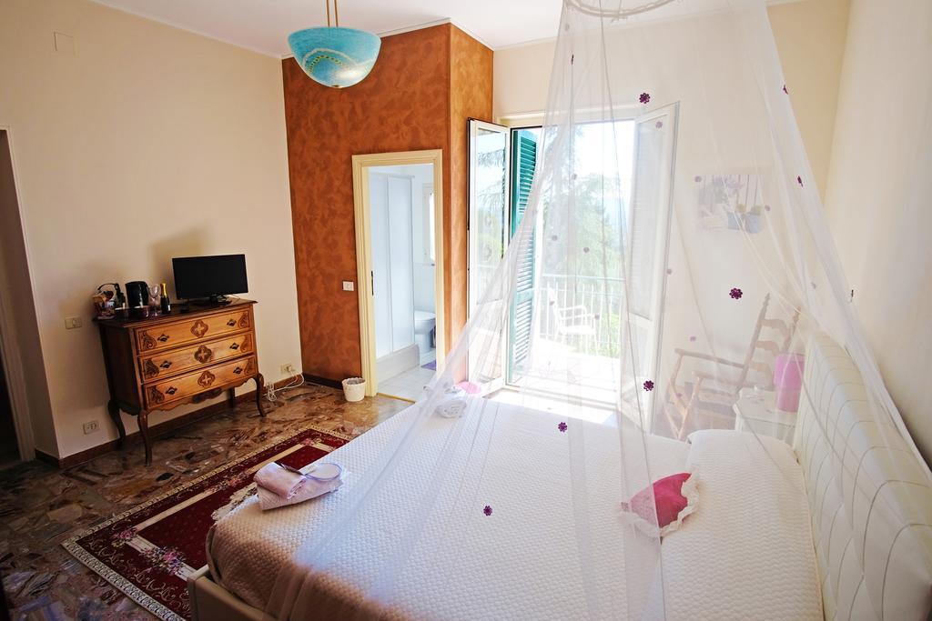 Bed And Breakfast Romantica Evasione Sutri Buitenkant foto